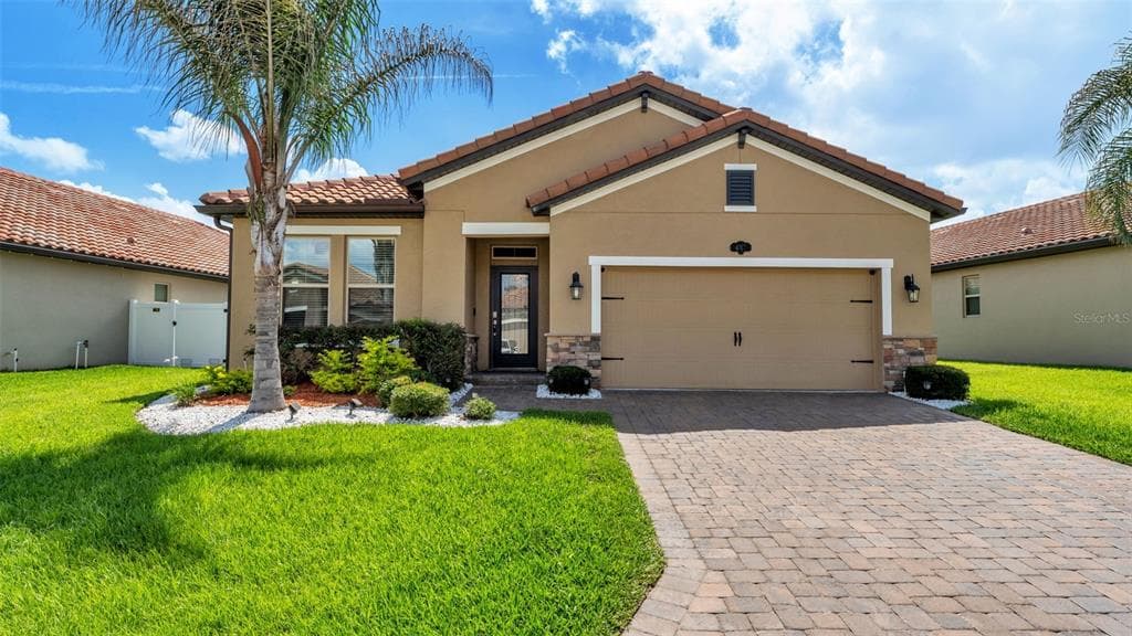 4007 PRIMA LAGO CIRCLE, LAKELAND, FL 33810
