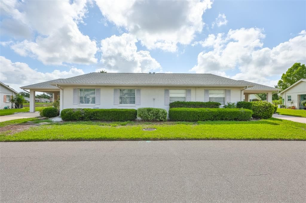 109 GLENDOWER CIRCLE, SUN CITY CENTER, FL 33573 — zdjęcie 3