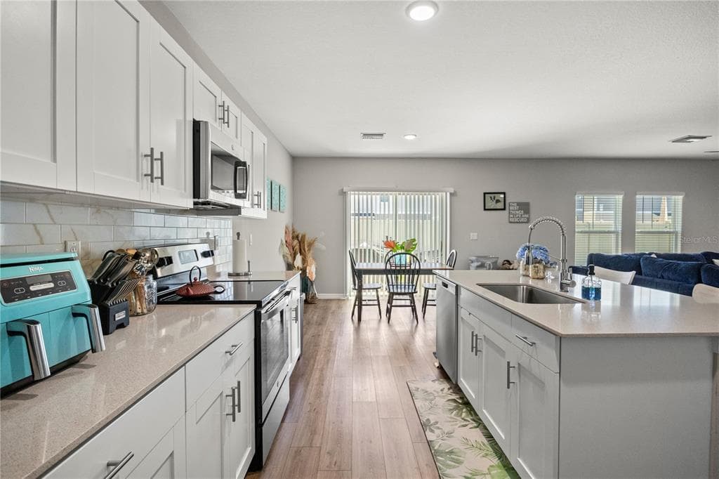 7580 FREESIA TRACE, WESLEY CHAPEL, FL 33545 — zdjęcie 4