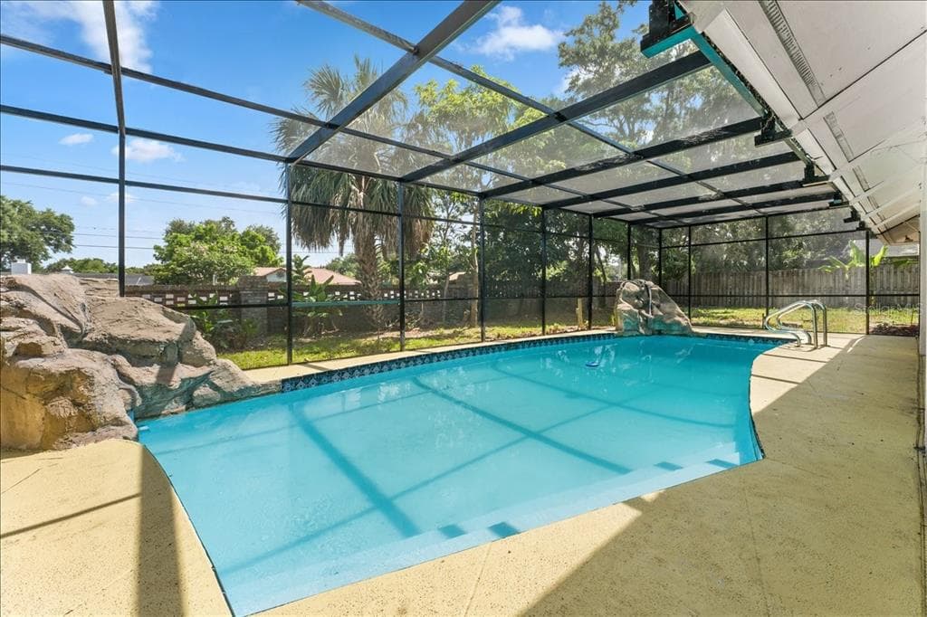 136 SHEFFIELD CIRCLE E, PALM HARBOR, FL 34683 — zdjęcie 3