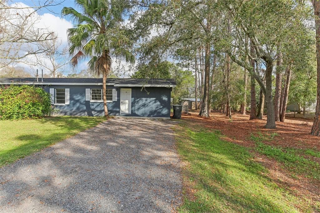 7711 AMHERST STREET # B, TAMPA, FL 33625