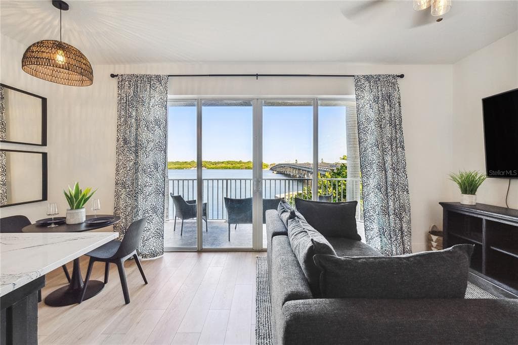 8800 BAY PINES BOULEVARD # 102, ST PETERSBURG, FL 33709 — zdjęcie 2