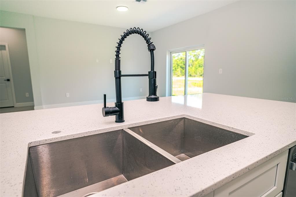 1103 SAINT TROPEZ COURT, KISSIMMEE, FL 34759 — zdjęcie 4