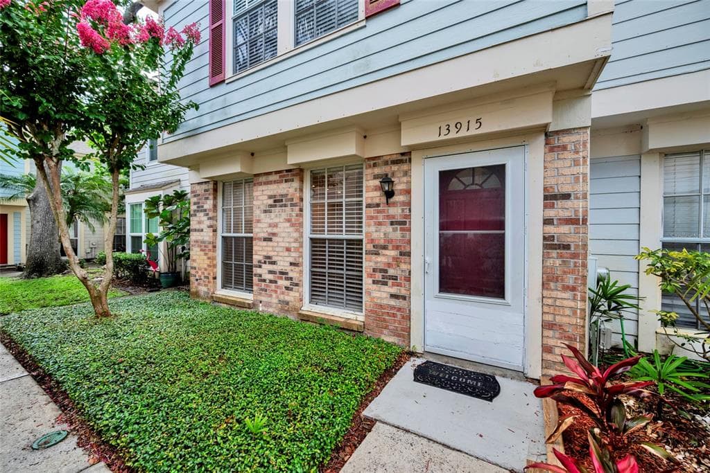 13915 FLETCHERS MILL DRIVE, TAMPA, FL 33613 — zdjęcie 2