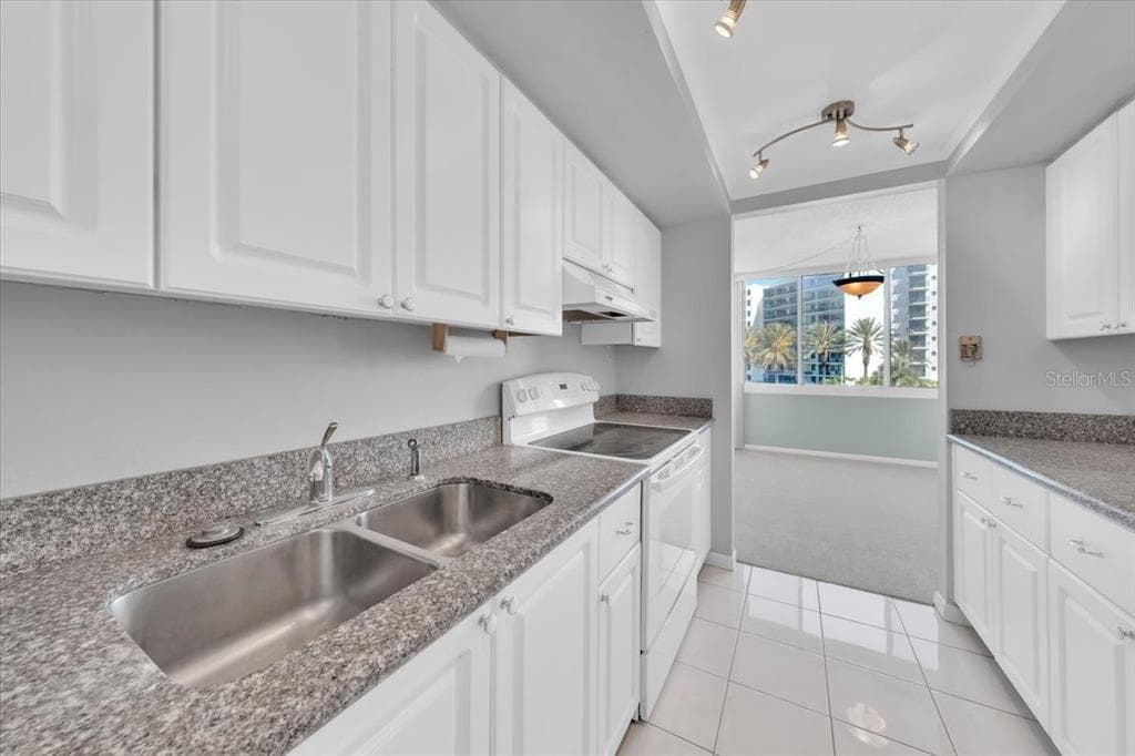 660 ISLAND WAY # 301, CLEARWATER BEACH, FL 33767 — zdjęcie 4