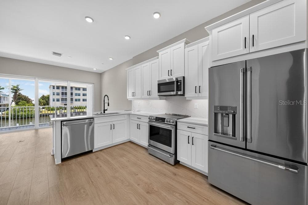 1617 SEA HAVEN DRIVE # 504, PUNTA GORDA, FL 33950 — zdjęcie 2