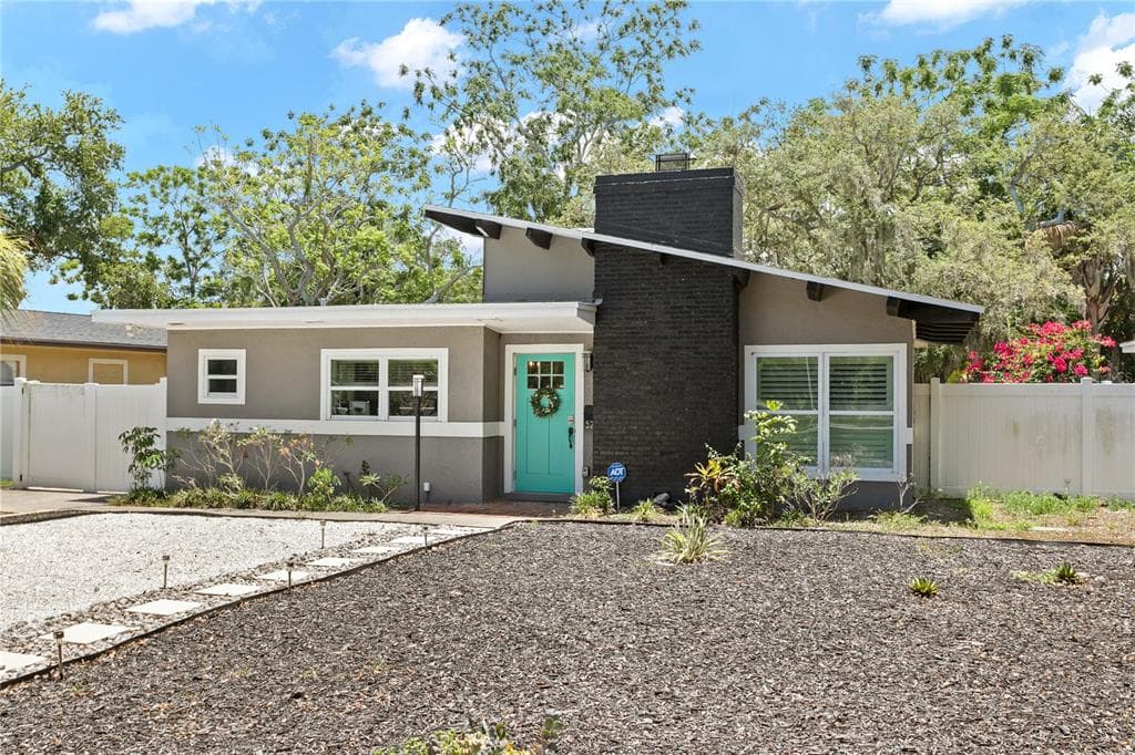 520 LAKE MAGGIORE BOULEVARD S, ST PETERSBURG, FL 33705