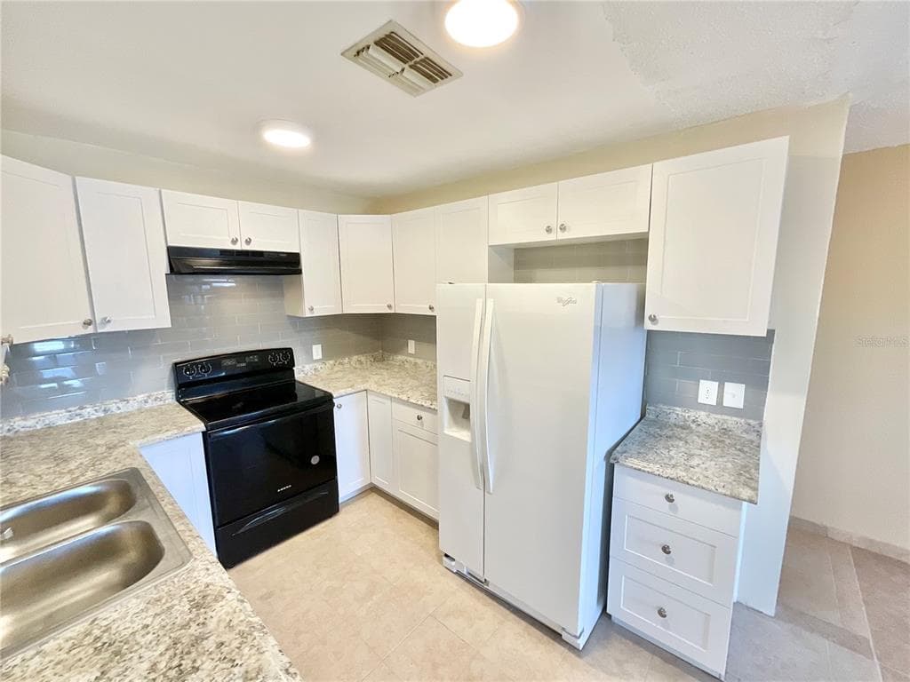 3127 CORONA DRIVE, HOLIDAY, FL 34690 — zdjęcie 5