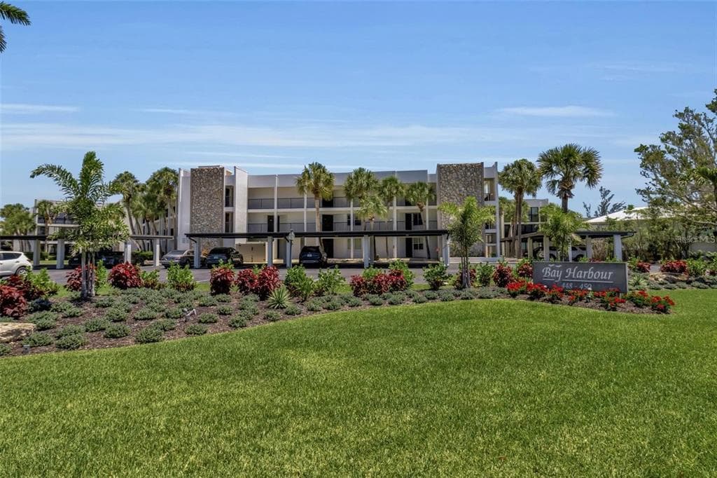 450 GULF OF MEXICO DRIVE # 303, LONGBOAT KEY, FL 34228