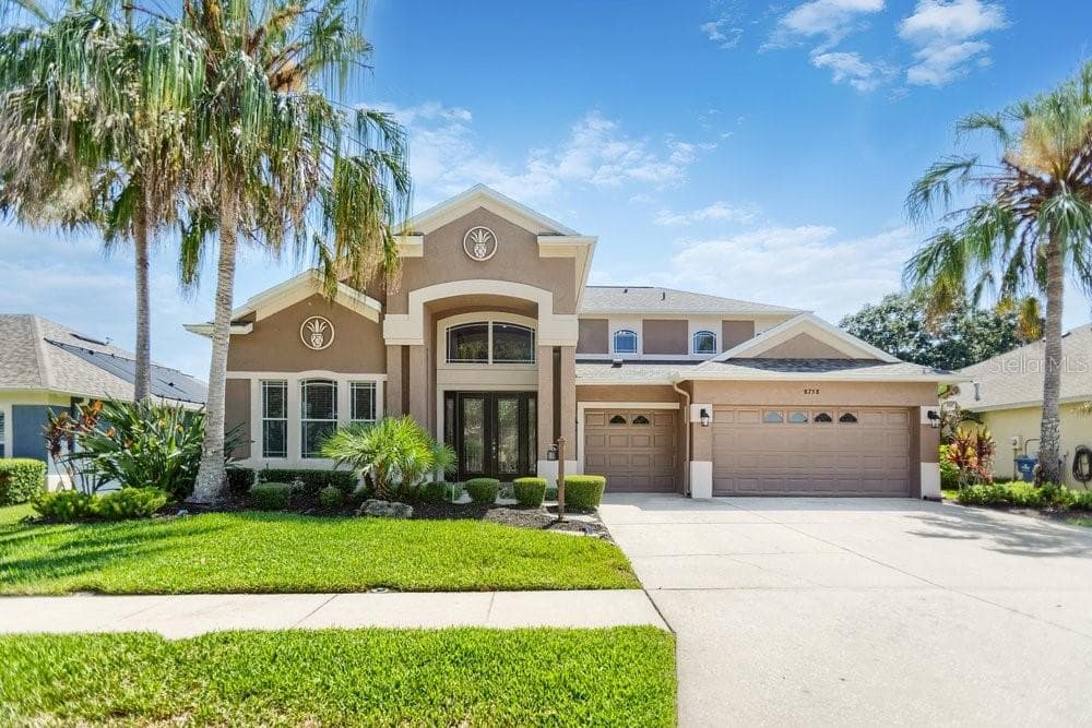 8758 CRYSTAL CREEK COURT, LAND O LAKES, FL 34638