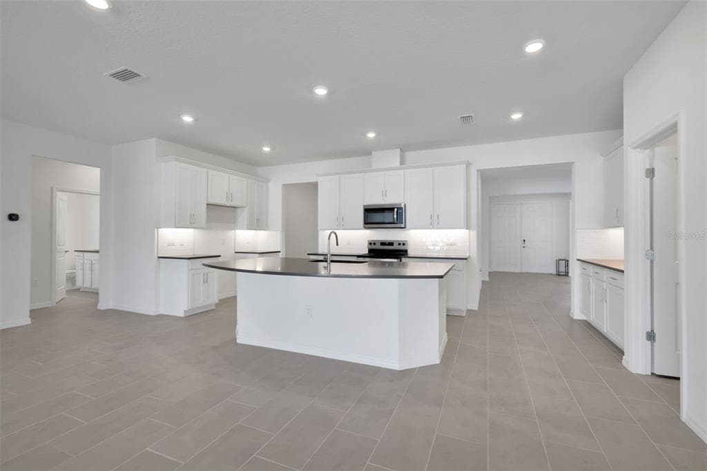 17534 VALLEYWOOD PARKWAY, LAND O LAKES, FL 34638 — zdjęcie 3