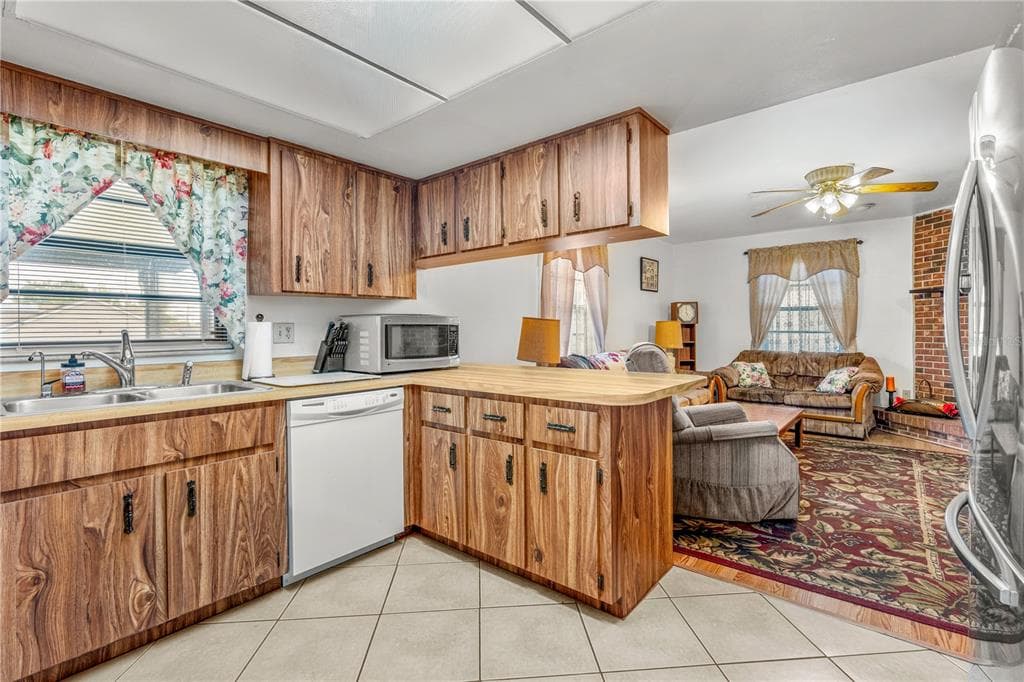 2970 LAGOON AVENUE, DELTONA, FL 32738 — zdjęcie 2