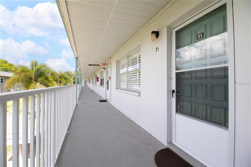 5267 81ST STREET N # 21, ST PETERSBURG, FL 33709 — zdjęcie 2