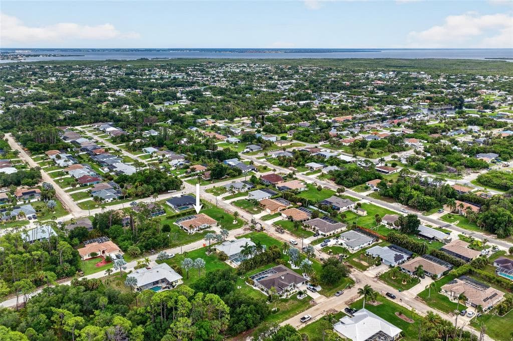 4236 FENWAY STREET, PORT CHARLOTTE, FL 33948 — zdjęcie 3