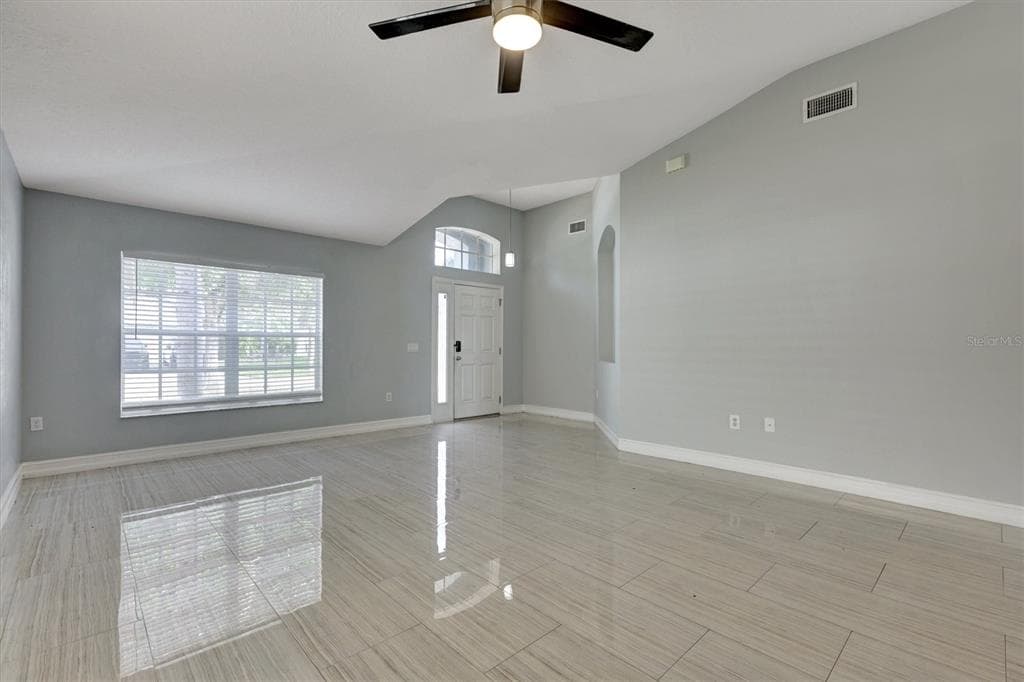 8105 TAR HOLLOW DRIVE, GIBSONTON, FL 33534 — zdjęcie 4