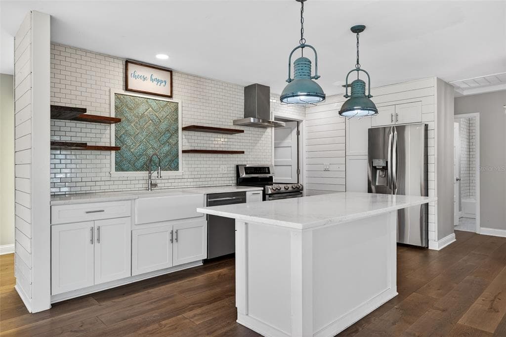 4200 BEACH DRIVE SE, ST PETERSBURG, FL 33705 — zdjęcie 4