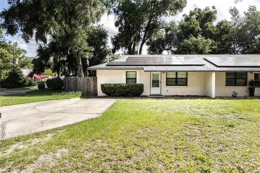 301 CURRY STREET, WILDWOOD, FL 34785 — zdjęcie 2
