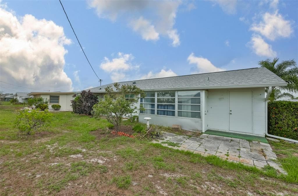 1216 VALLEY FORGE BOULEVARD, SUN CITY CENTER, FL 33573 — zdjęcie 4