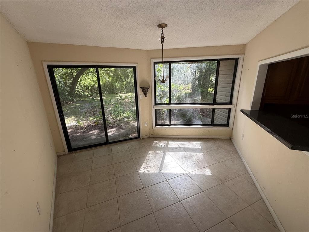 6904 PINETREE LANE E, LAKELAND, FL 33811 — zdjęcie 4