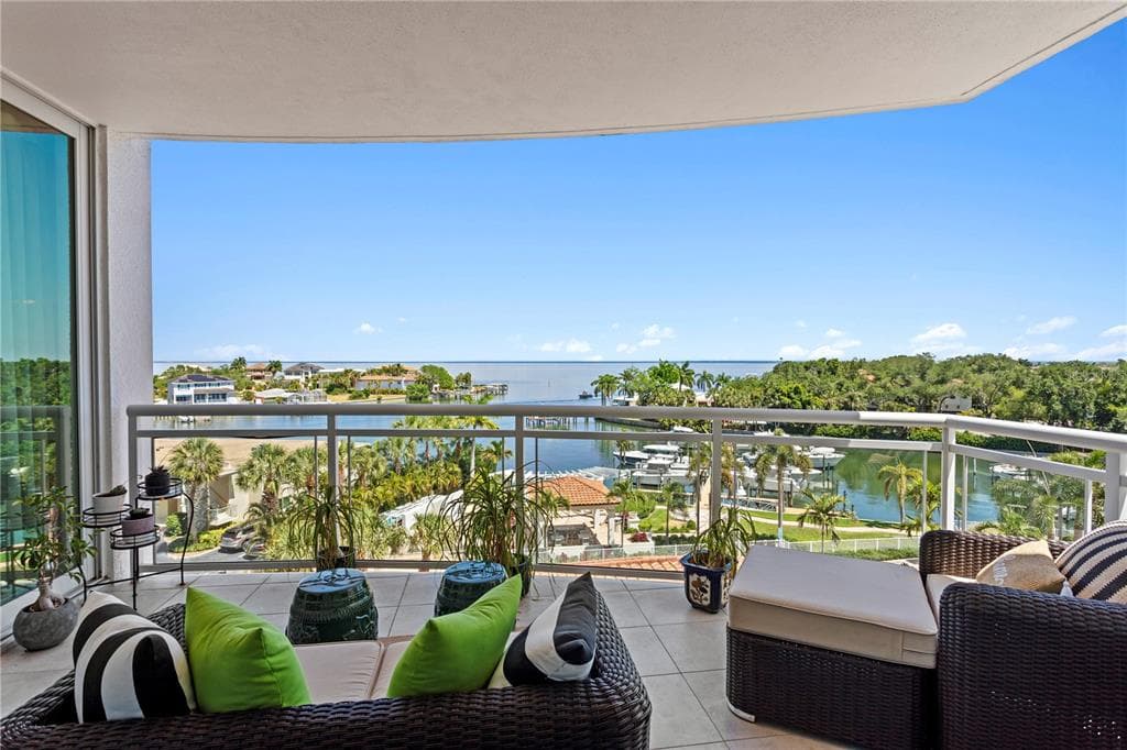 1325 SNELL ISLE BOULEVARD NE # 507, ST PETERSBURG, FL 33704 — zdjęcie 2