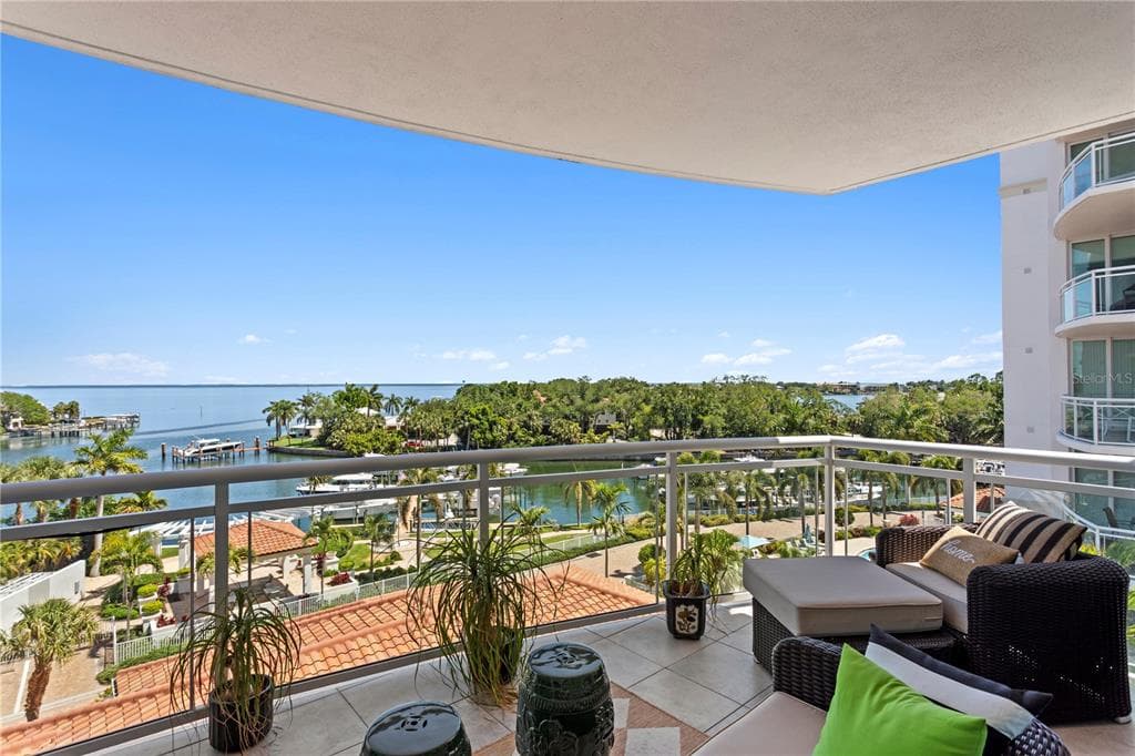 1325 SNELL ISLE BOULEVARD NE # 507, ST PETERSBURG, FL 33704 — zdjęcie 5