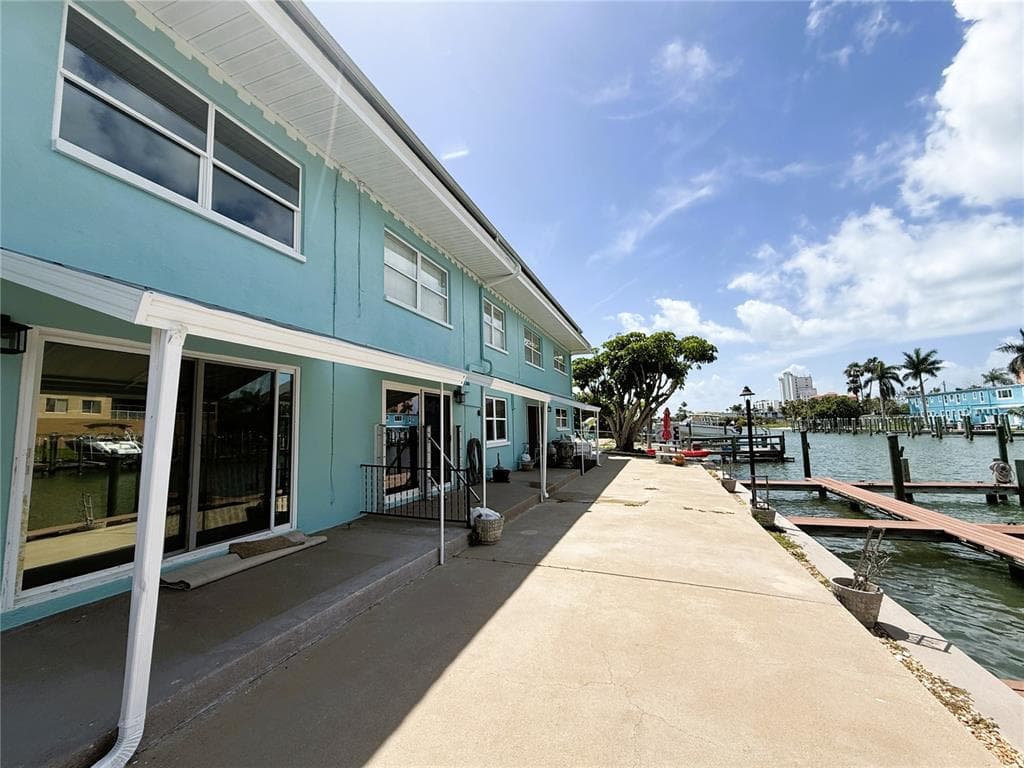 11440 1ST STREET E # 2, TREASURE ISLAND, FL 33706 — zdjęcie 4