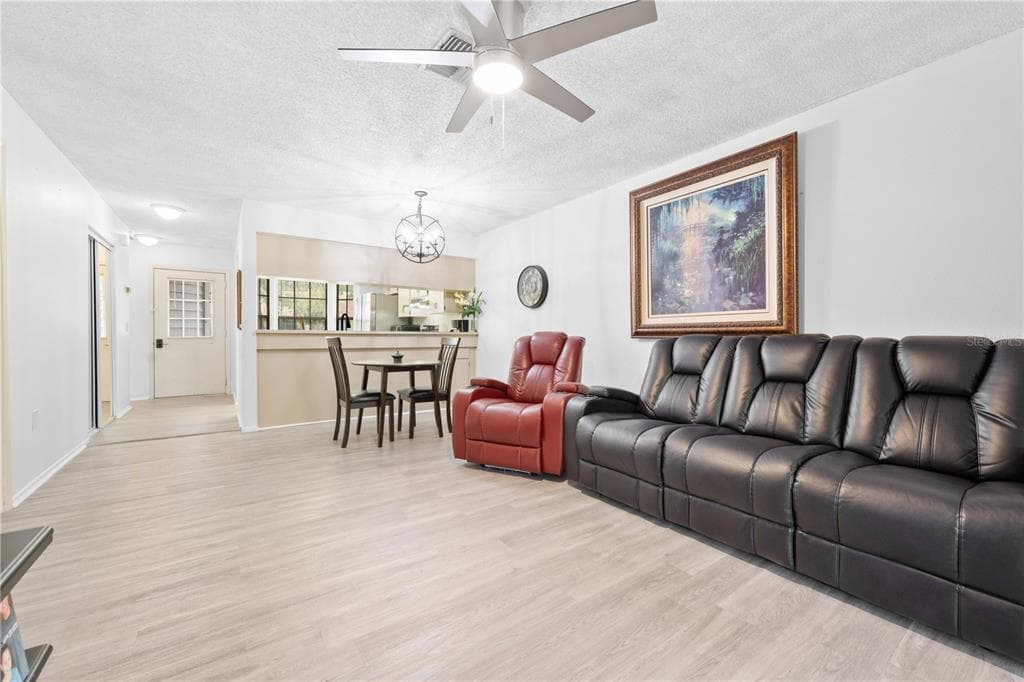 2139 SEA PINES COURT, SPRING HILL, FL 34606 — zdjęcie 5