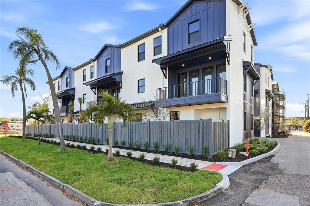 3005 1ST AVENUE N, ST PETERSBURG, FL 33713 — zdjęcie 2