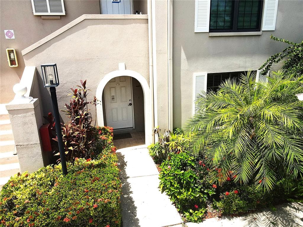 2480 PELICAN COURT # 102R, CLEARWATER, FL 33762