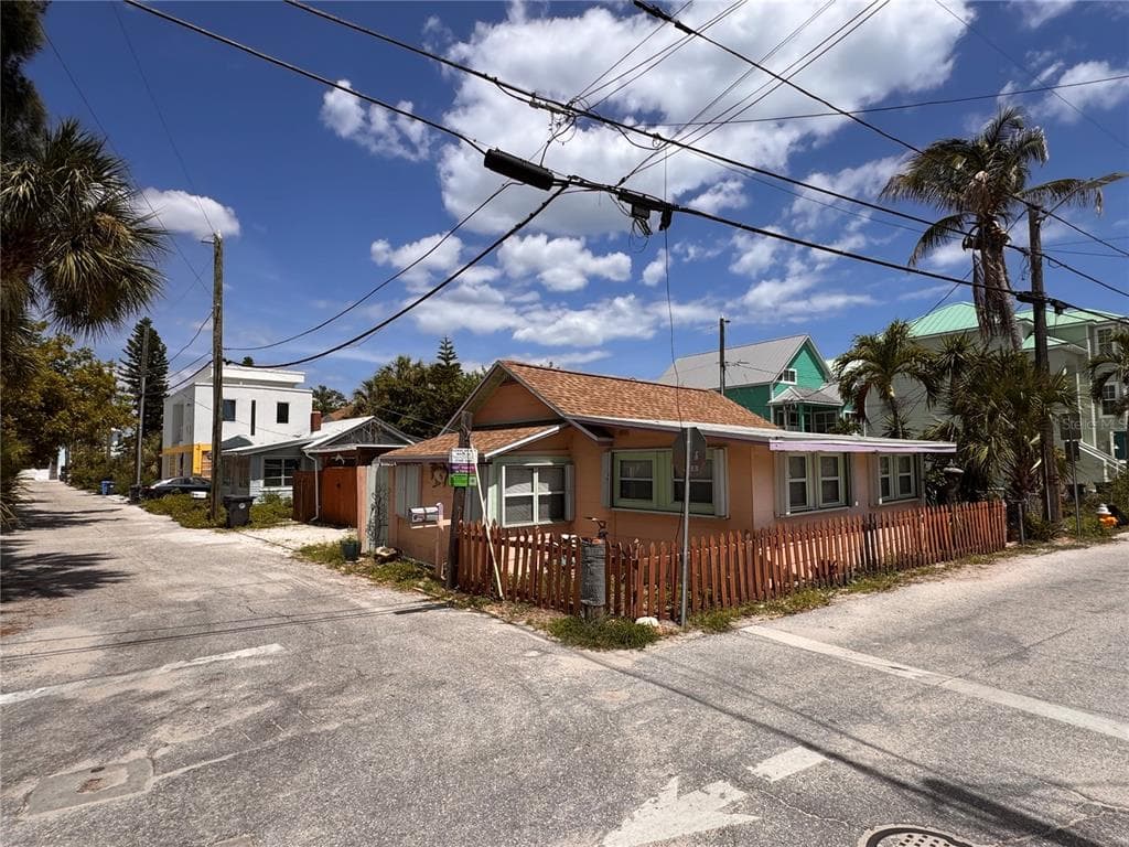 101 95TH AVENUE, TREASURE ISLAND, FL 33706 — zdjęcie 5