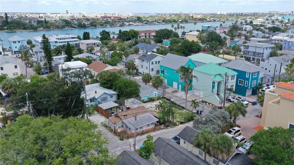 101 95TH AVENUE, TREASURE ISLAND, FL 33706 — zdjęcie 4
