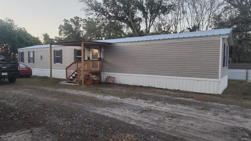 1333 WILKINSON DRIVE, PLANT CITY, FL 33566