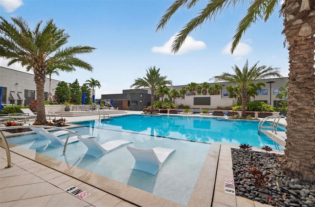 6500 MOTOR ENCLAVE WAY # 814, TAMPA, FL 33610 — zdjęcie 3