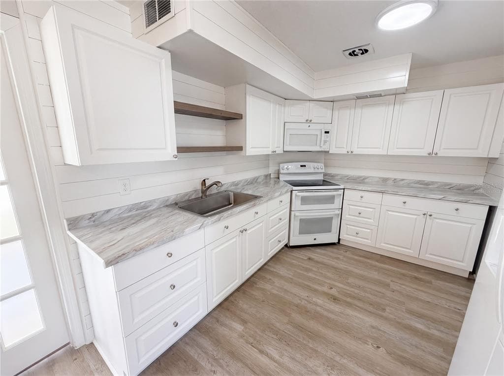 7328 TANGELO AVENUE, PORT RICHEY, FL 34668 — zdjęcie 2