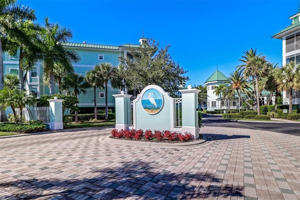 5123 MELBOURNE STREET # D106, PORT CHARLOTTE, FL 33980