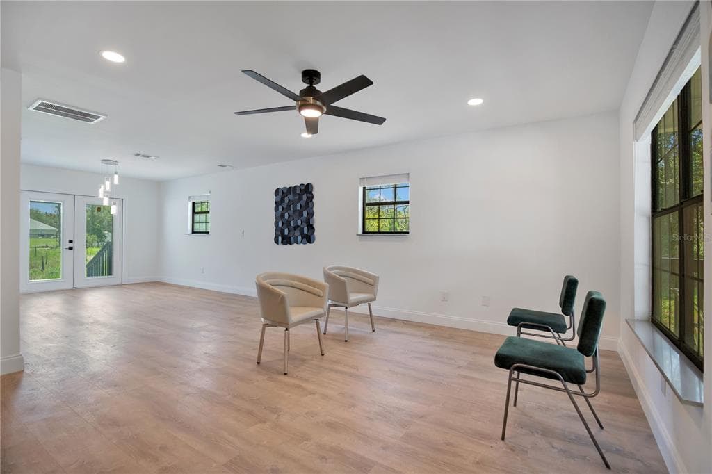 42111 CHINABERRY COURT, EUSTIS, FL 32736 — zdjęcie 5