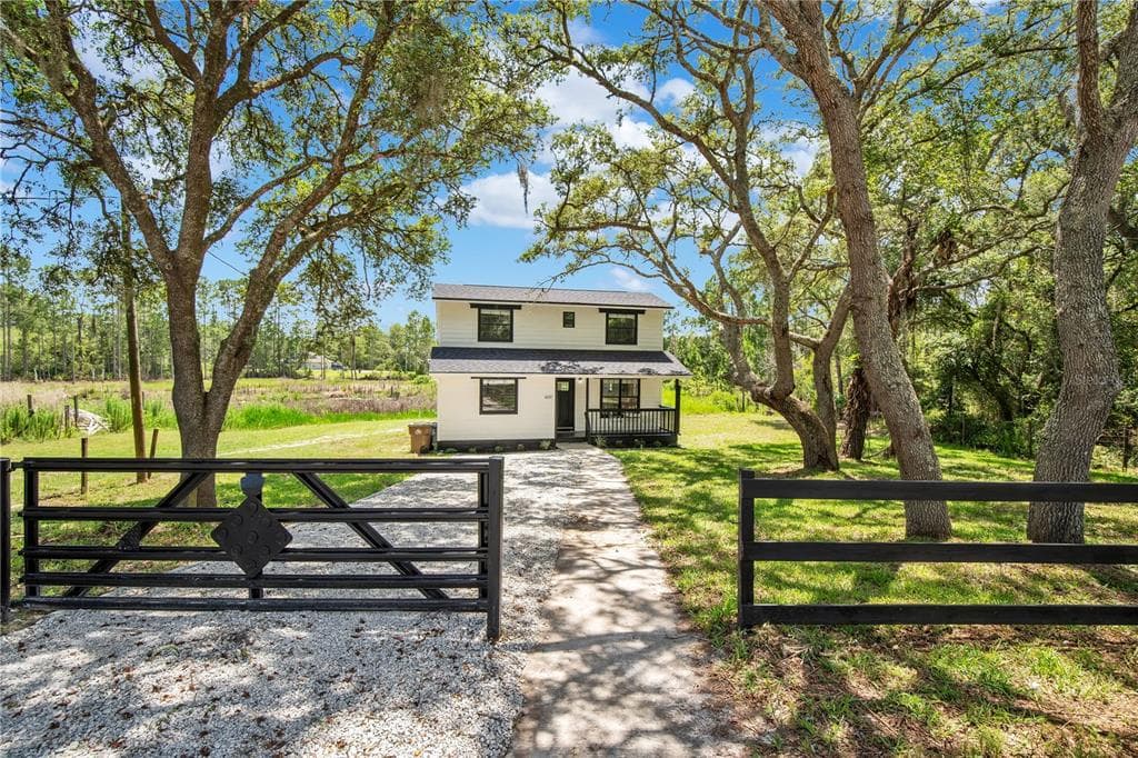 42111 CHINABERRY COURT, EUSTIS, FL 32736 — zdjęcie 4