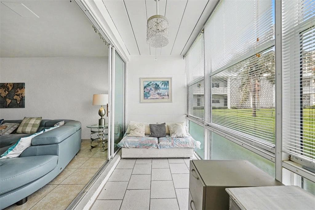 7050 SUNSET WAY # 11, ST PETE BEACH, FL 33706 — zdjęcie 5