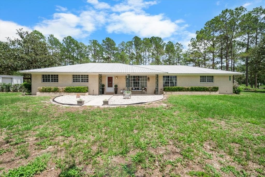 7422 S COUNTY ROAD 231, LAKE BUTLER, FL 32054