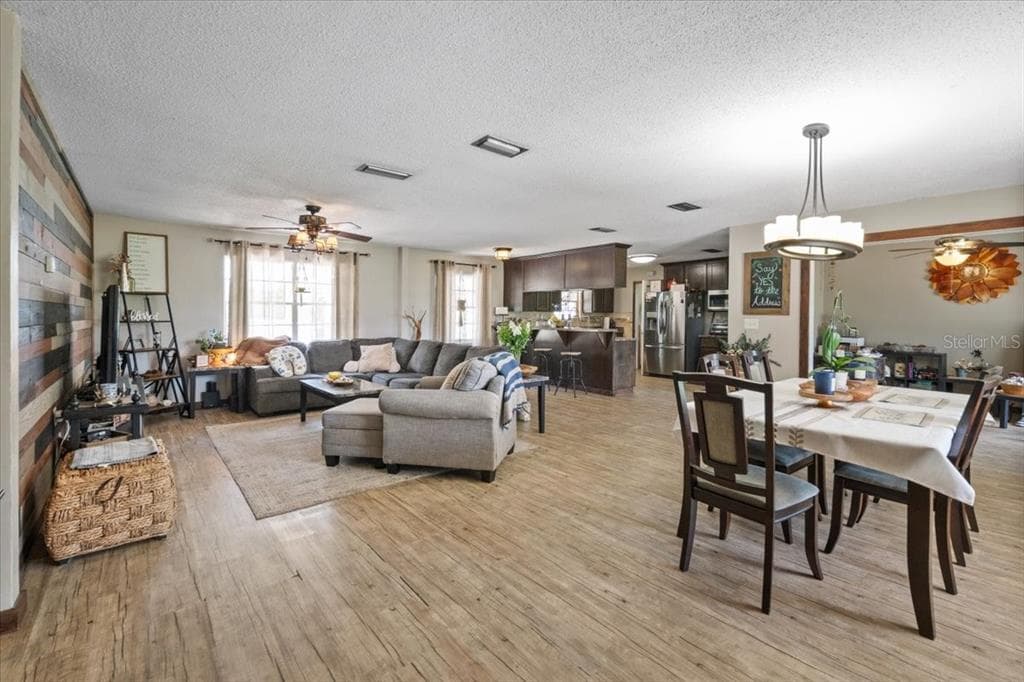 7422 S COUNTY ROAD 231, LAKE BUTLER, FL 32054 — zdjęcie 4