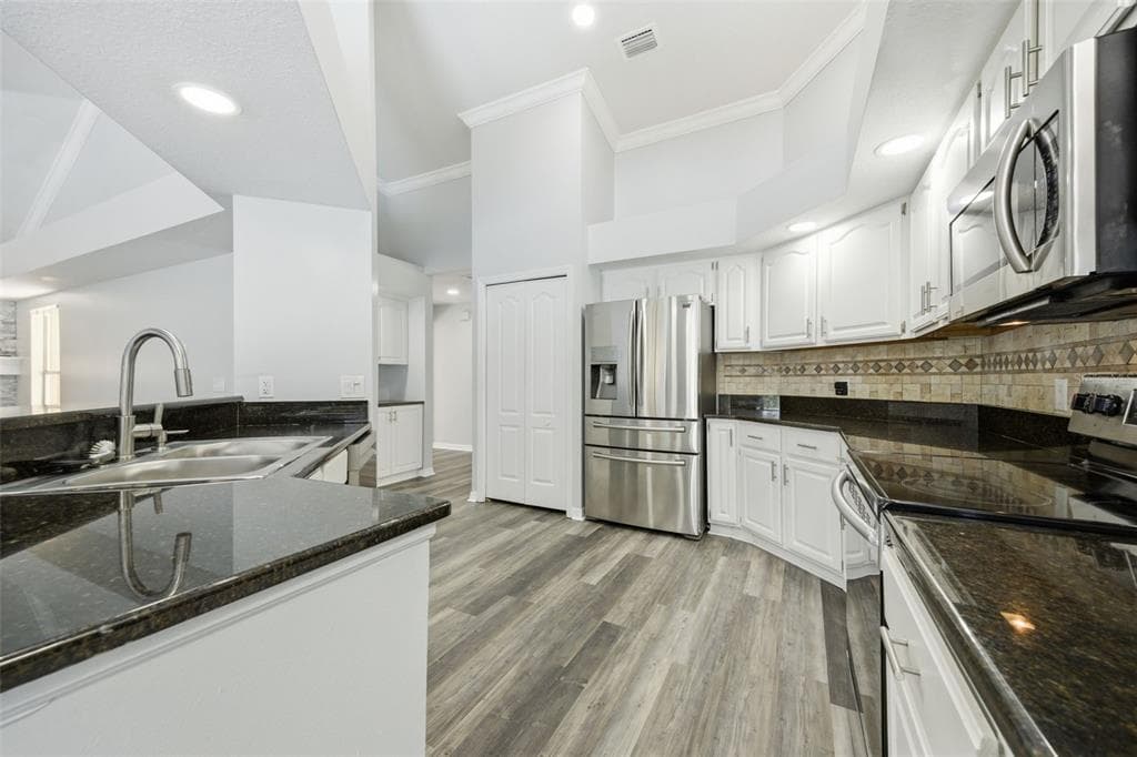 504 STRATFIELD DRIVE, LUTZ, FL 33549 — zdjęcie 5