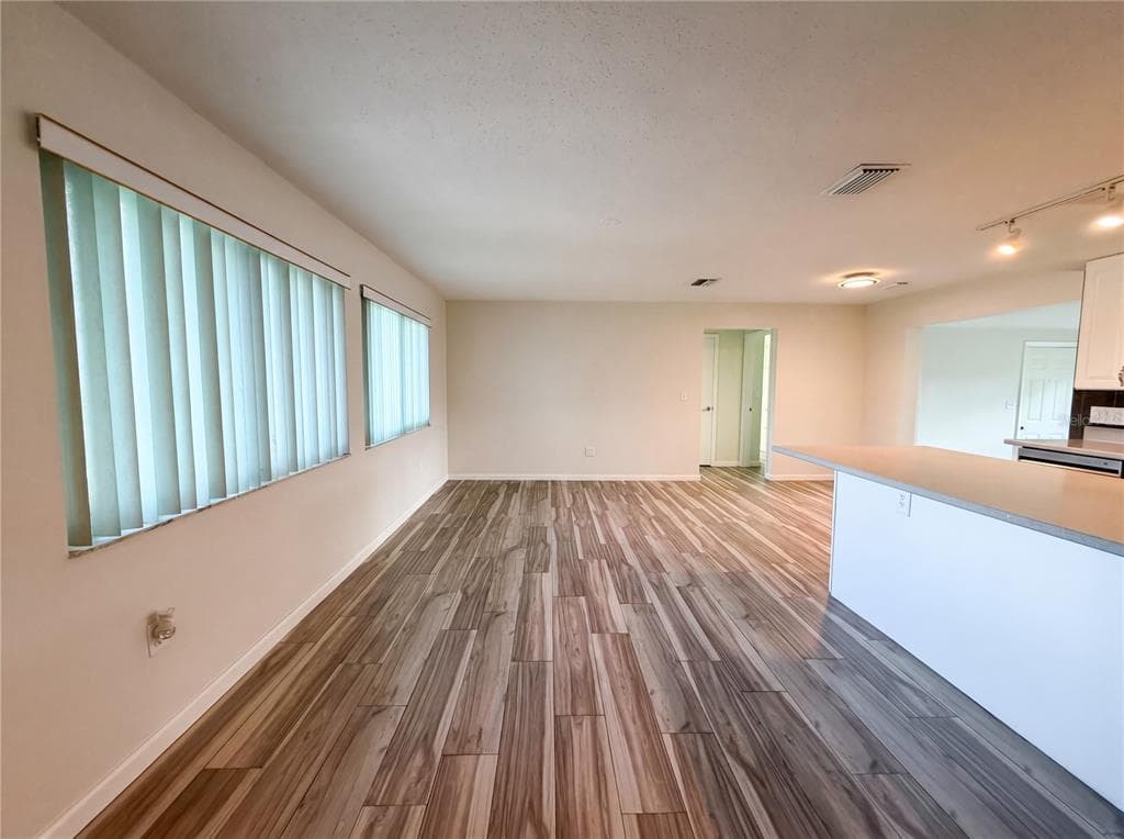 3260 PINETREE STREET, PORT CHARLOTTE, FL 33952 — zdjęcie 3