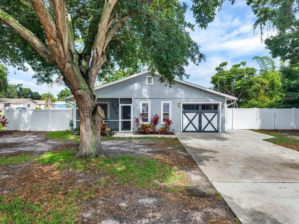 1978 DIX STREET, LARGO, FL 33774
