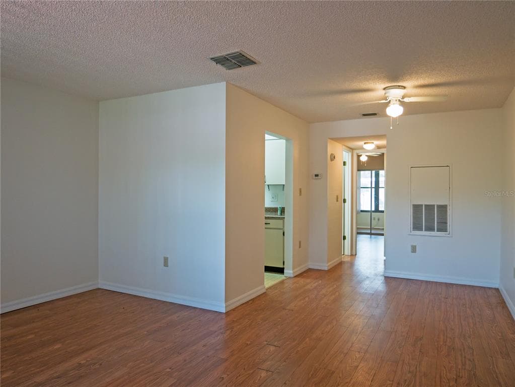 2444 ENTERPRISE ROAD # 29, CLEARWATER, FL 33763 — zdjęcie 5