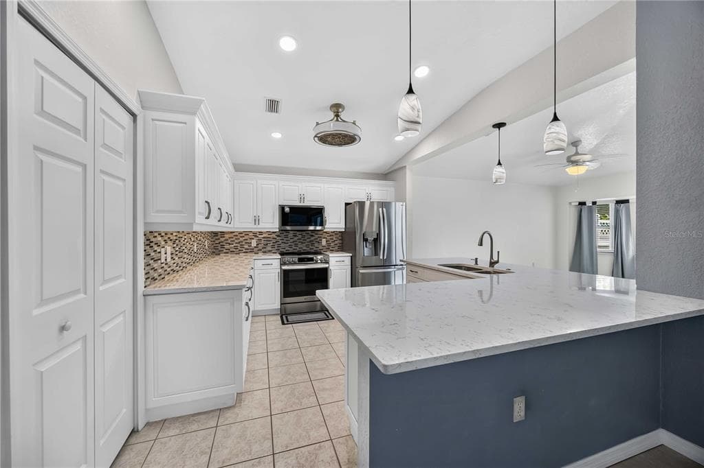 123 KINGS DRIVE, ROTONDA WEST, FL 33947 — zdjęcie 5