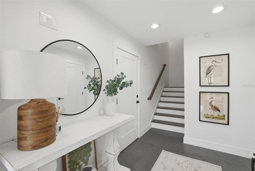 1727 MARYLAND AVENUE NE, ST PETERSBURG, FL 33703 — zdjęcie 2