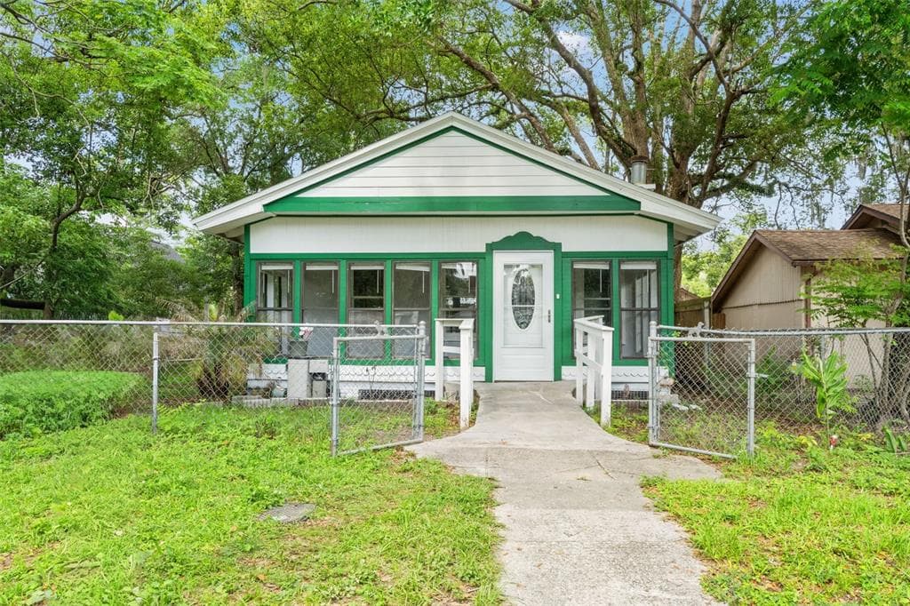 5518 11TH STREET, ZEPHYRHILLS, FL 33542 — zdjęcie 2