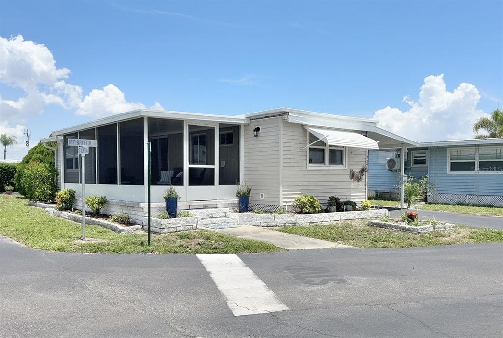 7173 MOUNT BRISTOL BOULEVARD NE # 458, ST PETERSBURG, FL 33702