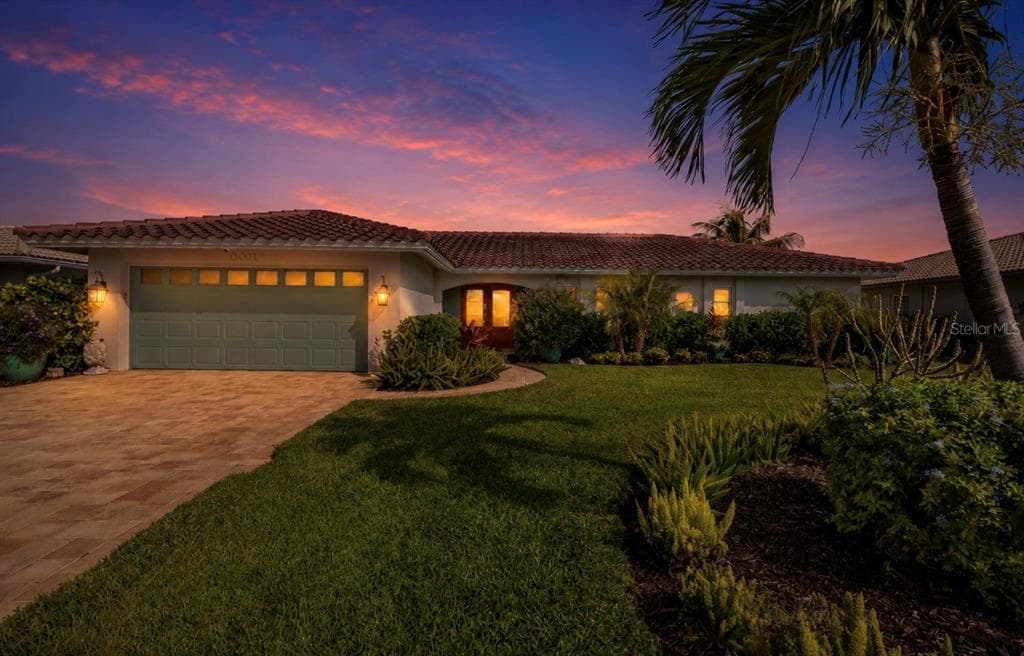 2011 MICHIGAN AVENUE NE, ST PETERSBURG, FL 33703 — zdjęcie 2