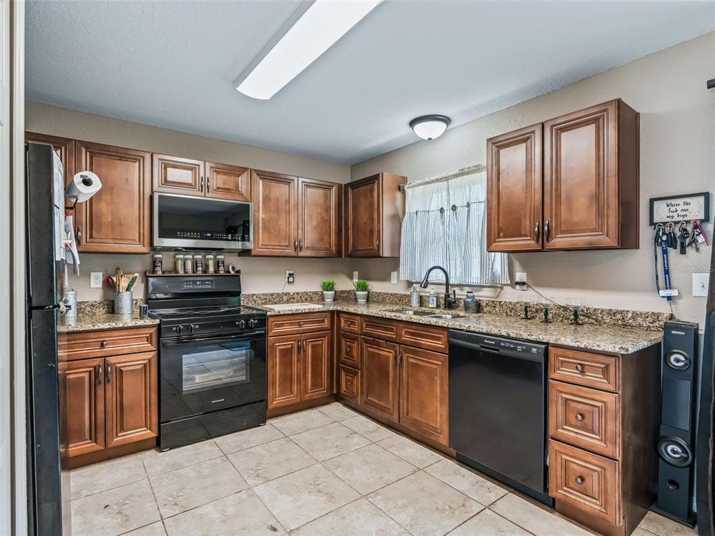 4243 SE 131ST LANE, BELLEVIEW, FL 34420 — zdjęcie 3